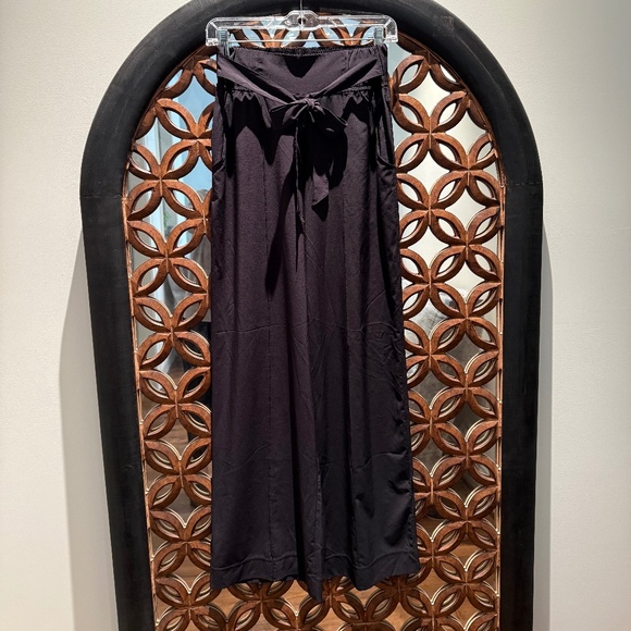 Lululemon Noir Pant - Picture 5 of 5